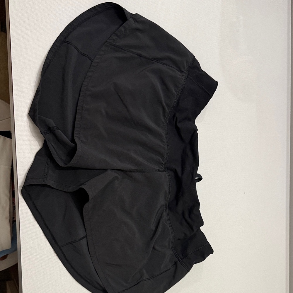 lululemon speed up shorts - mid rise - black - size 8